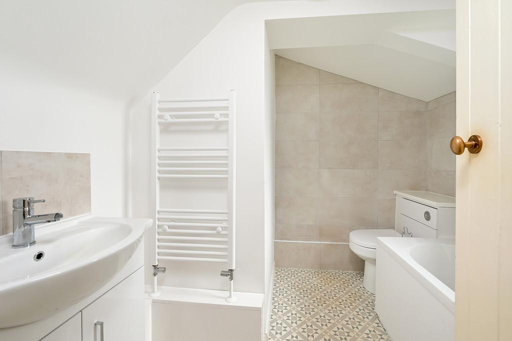 65 Frogmore Rd (6)