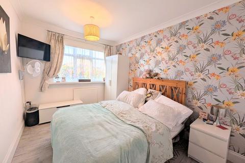 2 bedroom semi-detached bungalow for sale, FLEETWAY, NORTH COTES