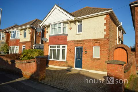 4 bedroom detached house for sale, Queen Mary Avenue, Bournemouth