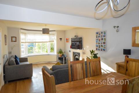 4 bedroom detached house for sale, Queen Mary Avenue, Bournemouth