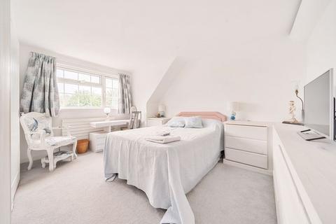 11 Ferguson Close, Hythe, CT21 5QL
