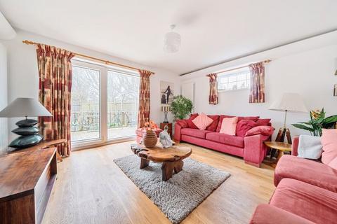 11 Ferguson Close, Hythe, CT21 5QL