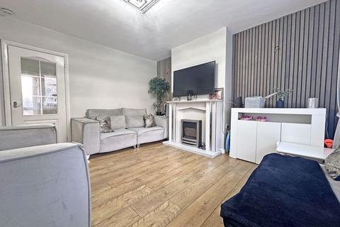 3 bedroom end of terrace house for sale, Bailey Street, WEST BROMWICH, B70 9UF