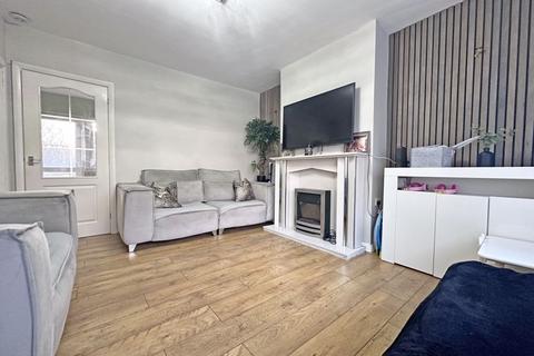 3 bedroom end of terrace house for sale, Bailey Street, WEST BROMWICH, B70 9UF