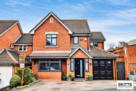 4 bedroom detached house for sale, Elmfield View, DUDLEY, DY1 3DH