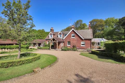 5 bedroom equestrian property for sale, Greenwood Lane, Heathfield