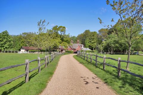 5 bedroom equestrian property for sale, Greenwood Lane, Heathfield