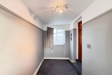 undefined, Buckingham Gardens, Edgware, HA8
