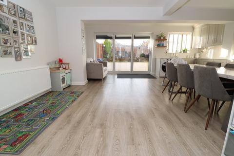 8 Epsom Close, Mexborough, S64 0BJ