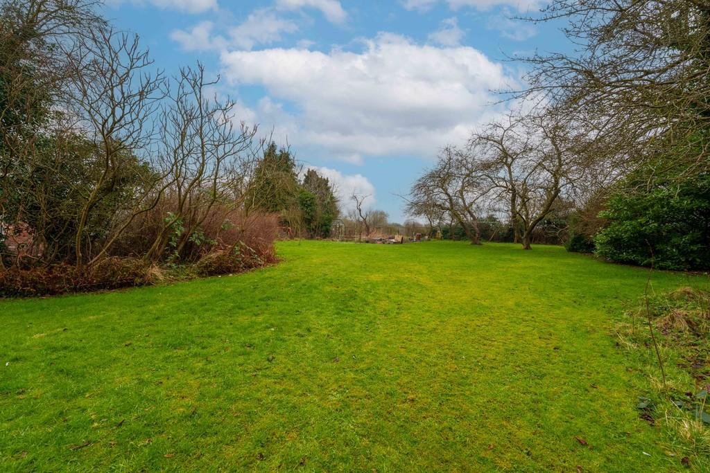 125 Hermitage Road, Saughall-15