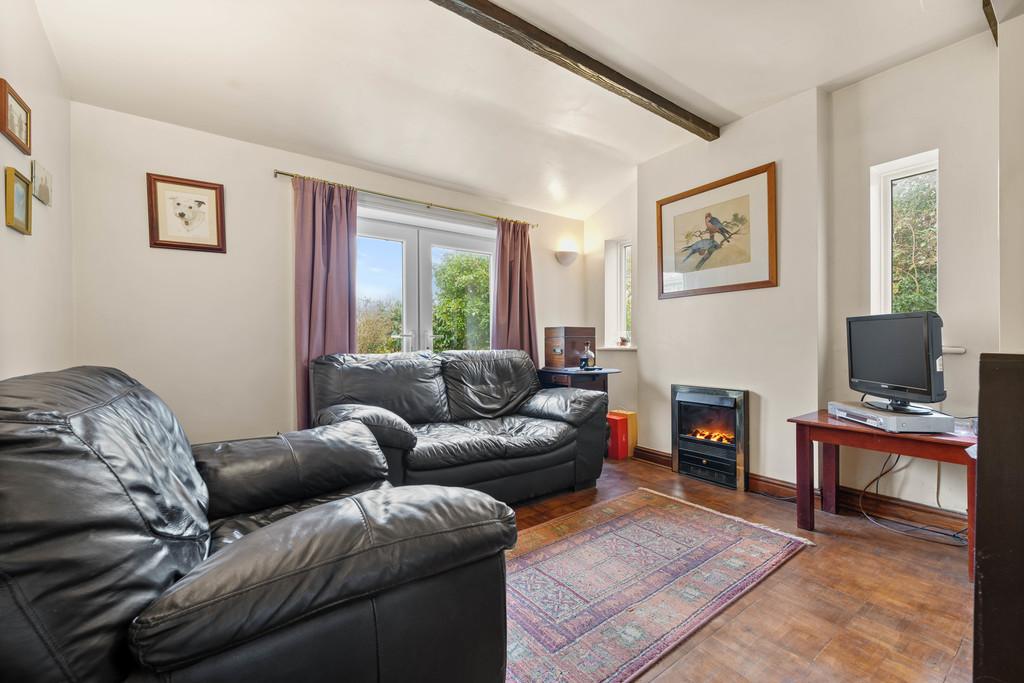 125 Hermitage Road, Saughall-2