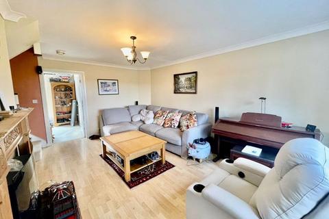 3 bedroom terraced house for sale, Tiller Grove, Four Oaks, Sutton Coldfield, B75 5TT