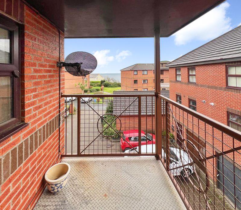 8 Empress Mews