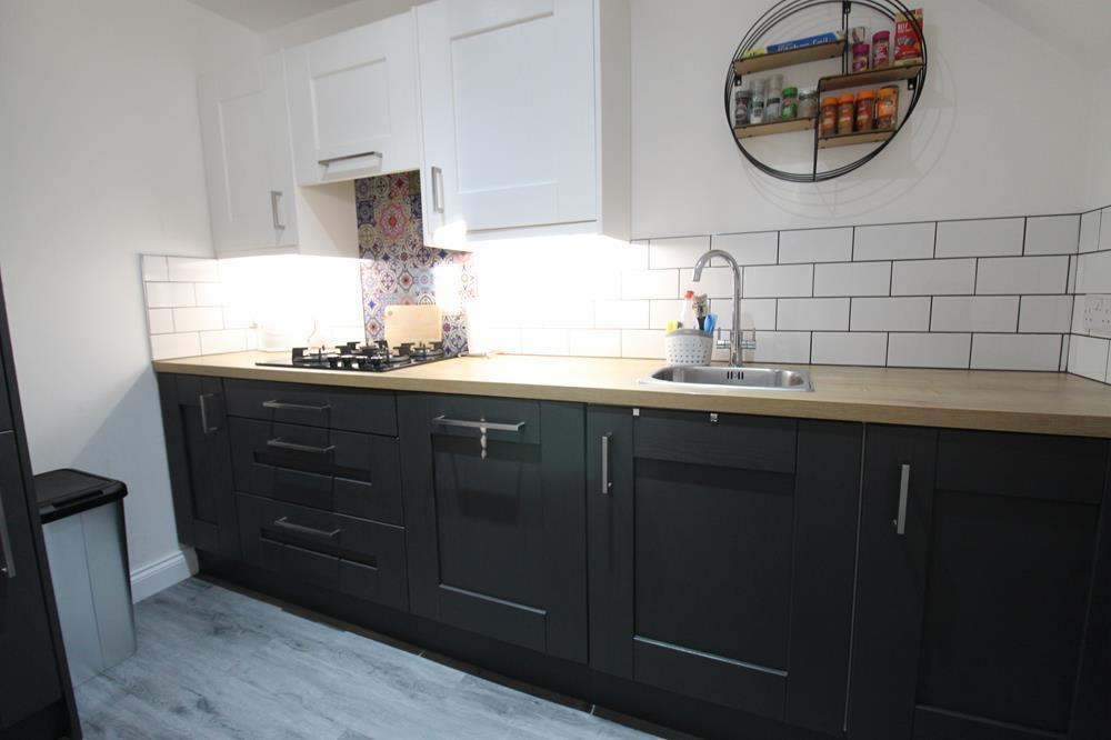 Kitchen 2