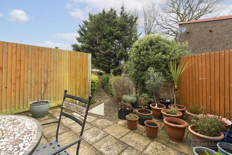 2 bedroom terraced house for sale, Haling Park Road, South Croydon