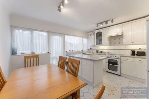 2 bedroom terraced house for sale, Haling Park Road, South Croydon