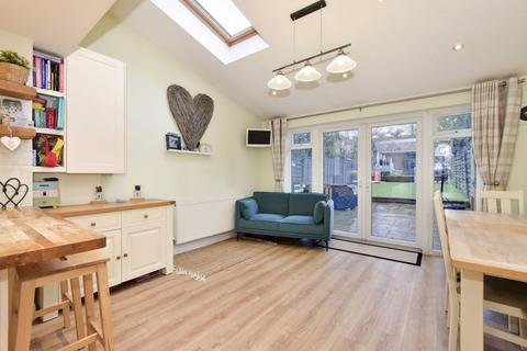 3 bedroom terraced house for sale, Moor Road, Chesham