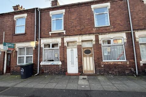 3 bedroom terraced house for sale, Carlton Road, Stoke-On-Trent