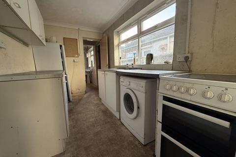 3 bedroom terraced house for sale, Carlton Road, Stoke-On-Trent