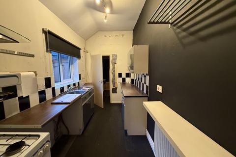 2 bedroom terraced house for sale, Gable Street, Stoke-On-Trent