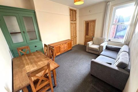 3 bedroom apartment for sale, Rokeby Terrace, Heaton