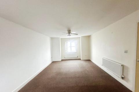 2 bedroom apartment for sale, Scholars Way, Bury