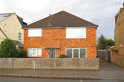 391 Hurst Road, West Molesey, KT8 1QW