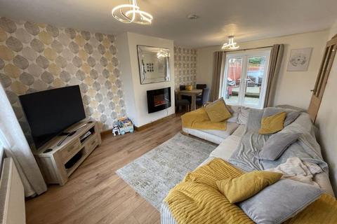 48 Heol Y Plas, Cefn Mawr, Wrexham, LL14 3PP