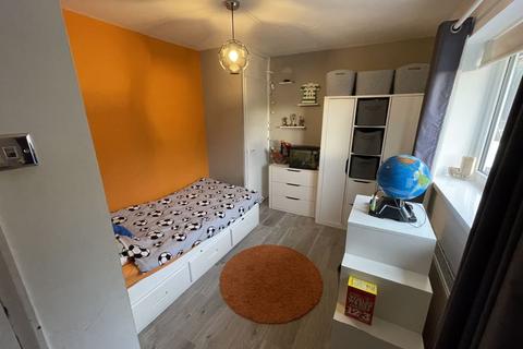 48 Heol Y Plas, Cefn Mawr, Wrexham, LL14 3PP