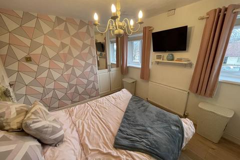 48 Heol Y Plas, Cefn Mawr, Wrexham, LL14 3PP