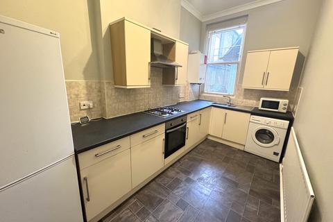 1 bedroom flat to rent, Grange Court