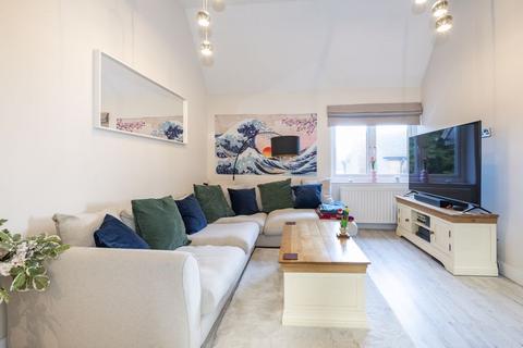 2 bedroom flat for sale, Beacon Road, Crowborough