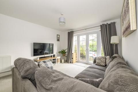 2 bedroom flat for sale, Sherlock Shaw, Crowborough