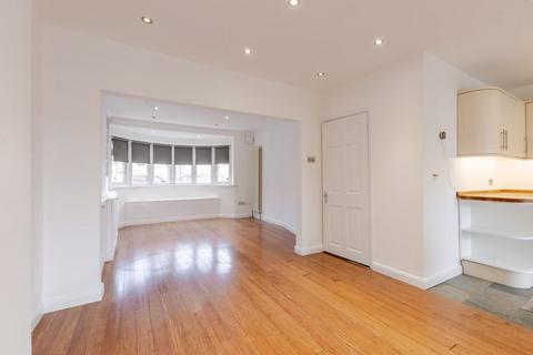 undefined, Sutherland Avenue, Welling DA16