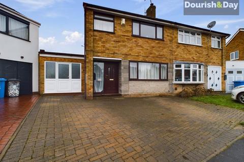 3 bedroom semi-detached house for sale, St. Pauls Close, Wolverhampton WV9