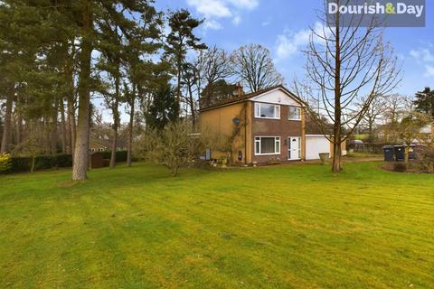 4 bedroom detached house for sale, Derwent Drive, Market Drayton TF9