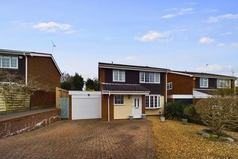 4 bedroom detached house for sale, Islington Close, Newport TF10