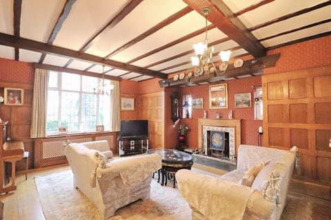 5 bedroom detached house for sale, Leigh Road, Manchester M28