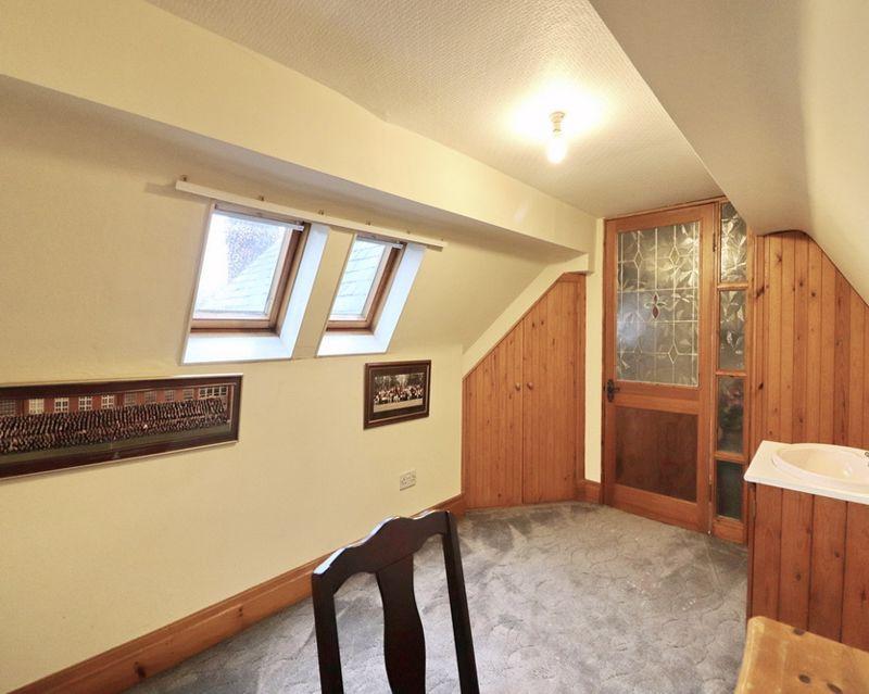 Attic Room/Bedroom 6