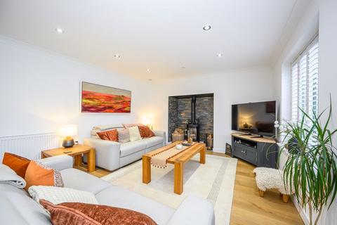 13 The Oaks, Llangattock, Crickhowell, NP8 1QA