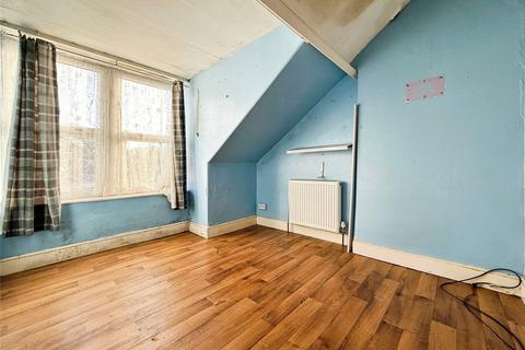 12 Burrow Road, Ilfracombe, EX34 8JD
