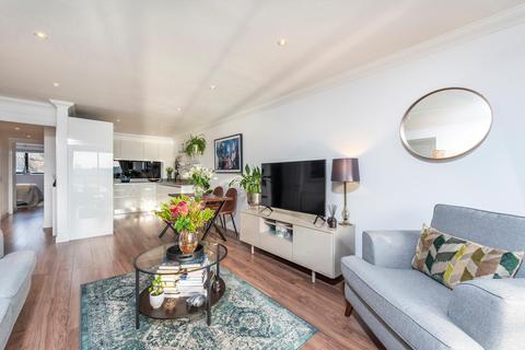 2 bedroom apartment for sale, Towerside, Wapping High Street, London, E1W