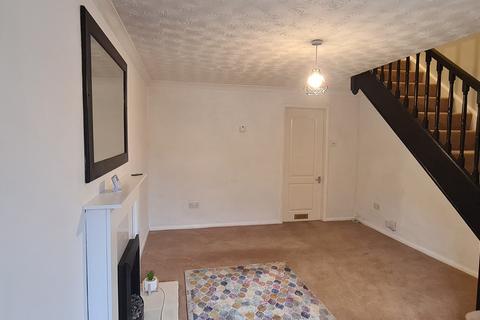 2 bedroom semi-detached house to rent, Wigston LE18