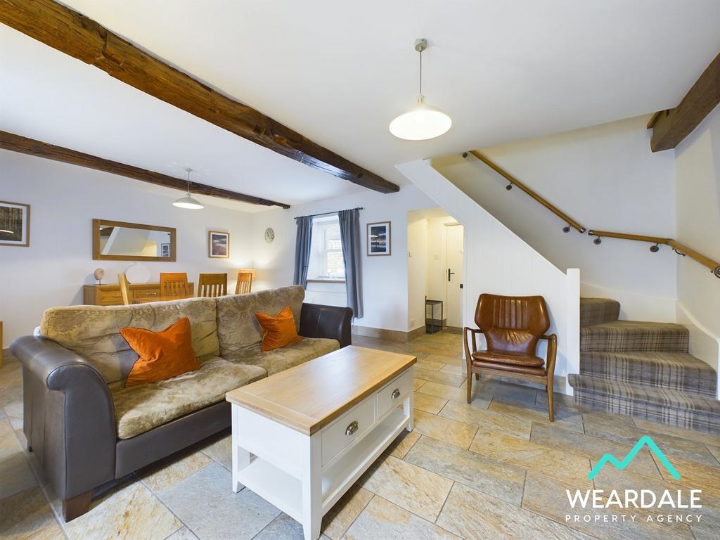 Living/Dining Area