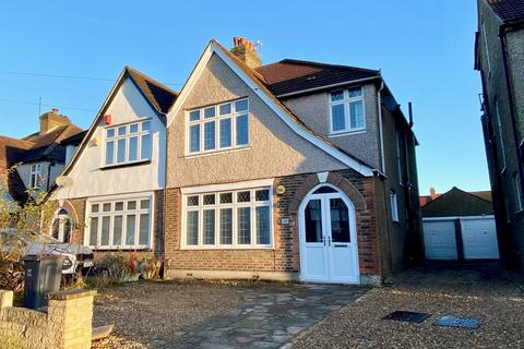 3 bedroom semi-detached house to rent, Eden Park Avenue, Beckenham BR3