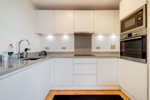 2 bedroom apartment to rent, Palmers Road, London