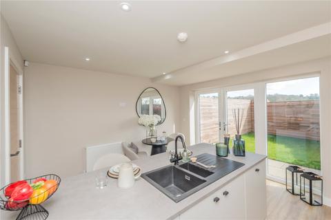 3 bedroom terraced house to rent, Spen Lane, Gomersal, Cleckheaton, West Yorkshire, BD19