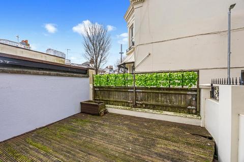 1 bedroom flat for sale, Sillwood Terrace, Brighton, East Sussex, BN1 2LR