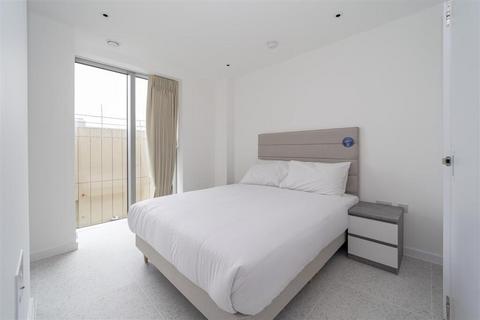 Studio to rent, 5 Tapestry Way, London, E1 2FQ