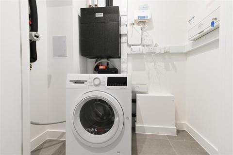 1 bedroom apartment to rent, Anax Street, Woodberry Down, London, N4 2JQ